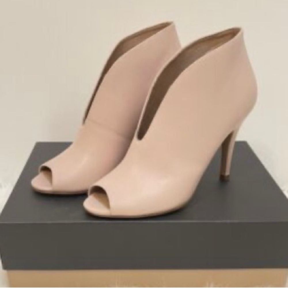 Halogen Rowen Bootie